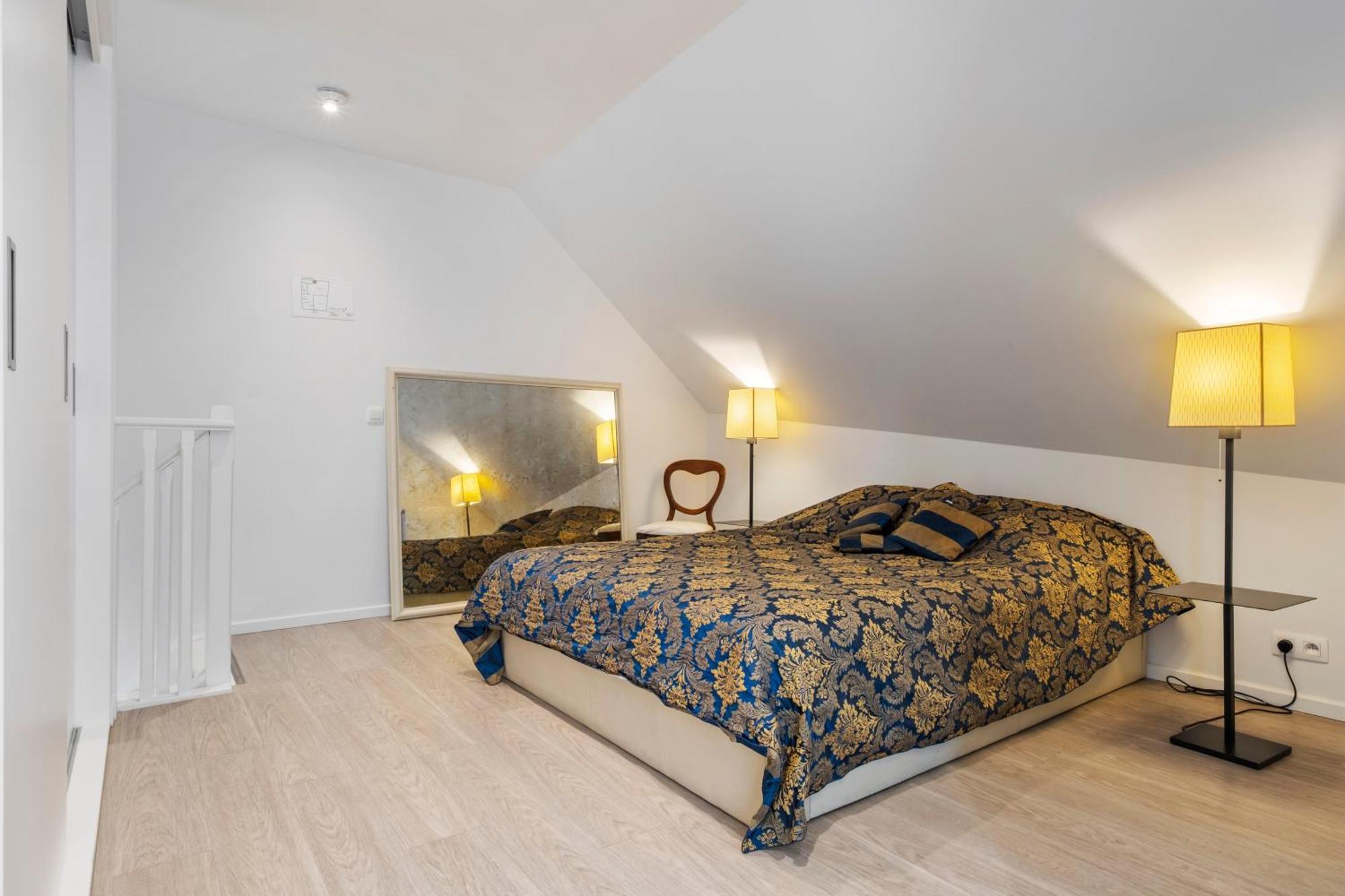Residentie Nevejan Apartment คอร์ตไรก์ ภายนอก รูปภาพ
